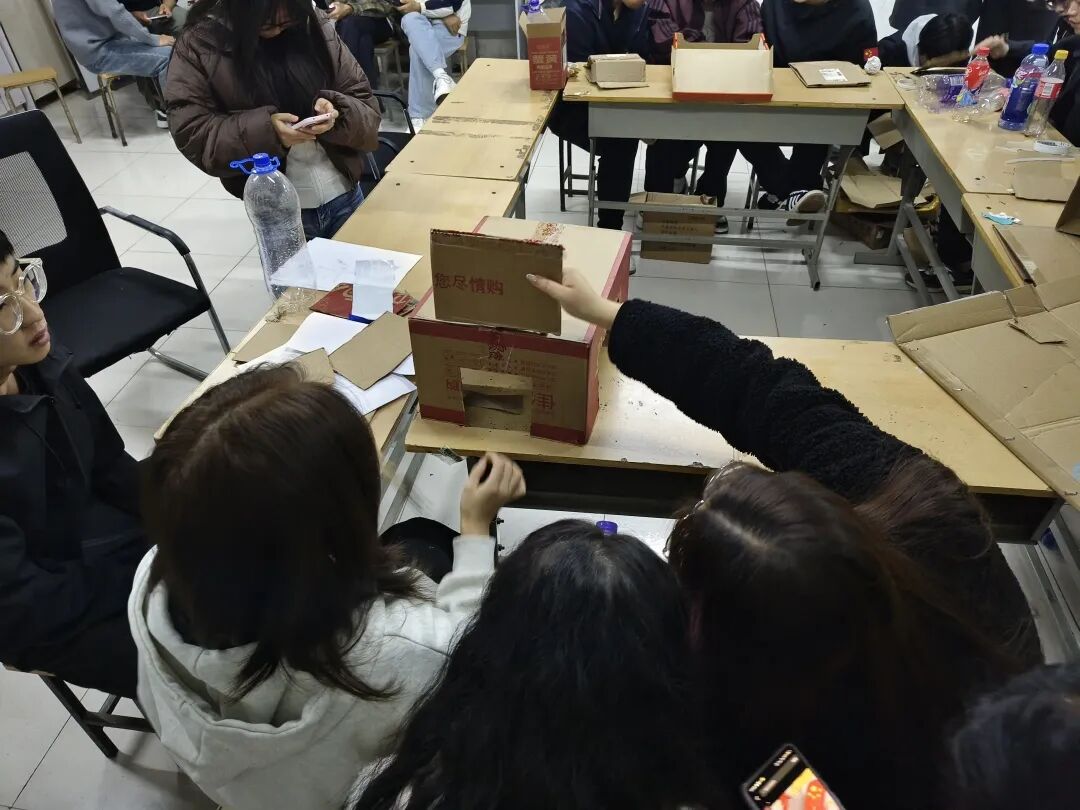 微信图片_2025-10-30_213828_953.jpg