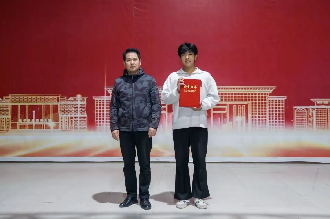微信图片_2025-11-05_213408_672.jpg
