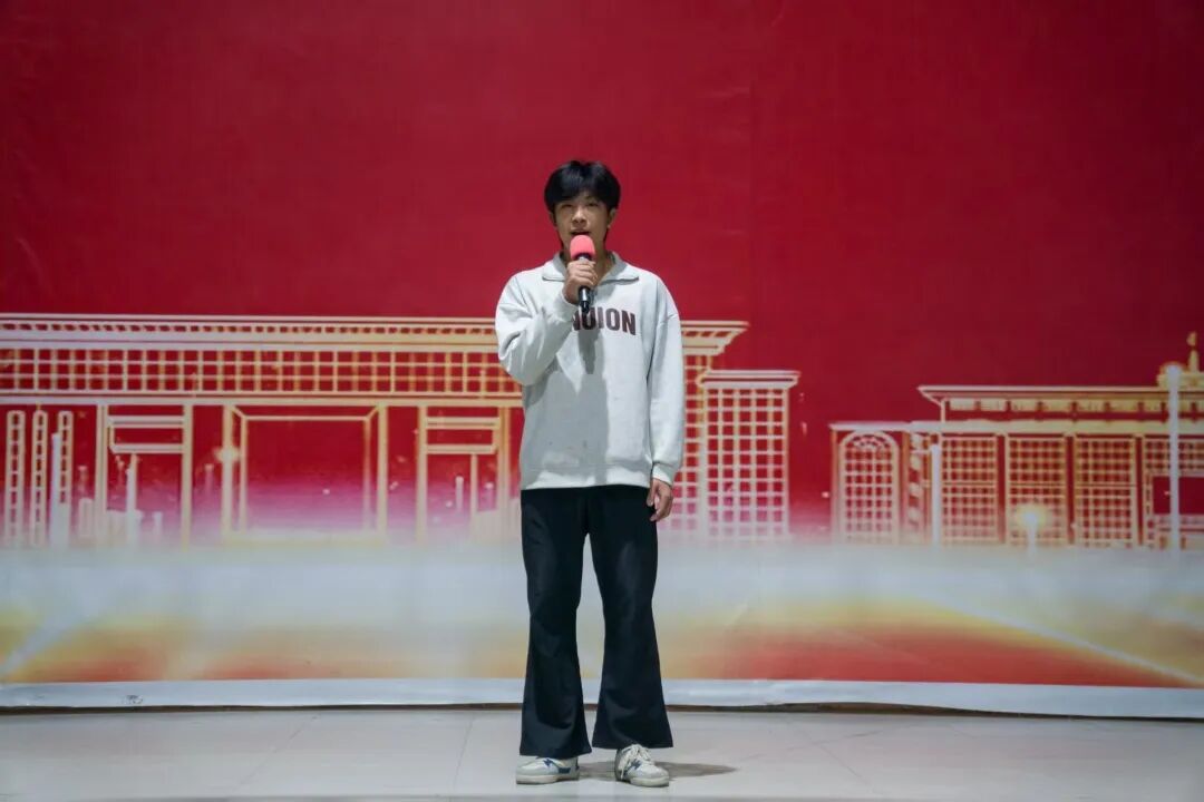 微信图片_2025-11-05_213414_354.jpg