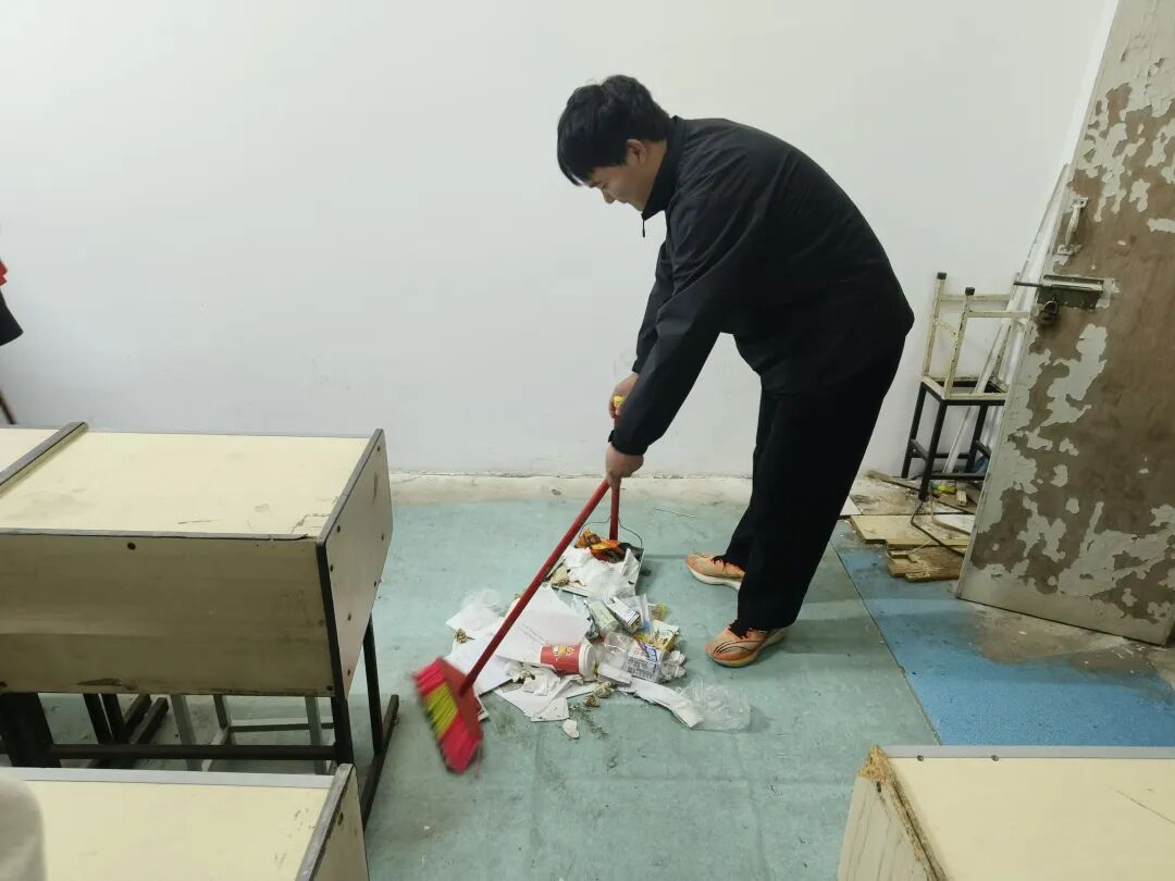 微信图片_2025-11-14_124305_427.jpg