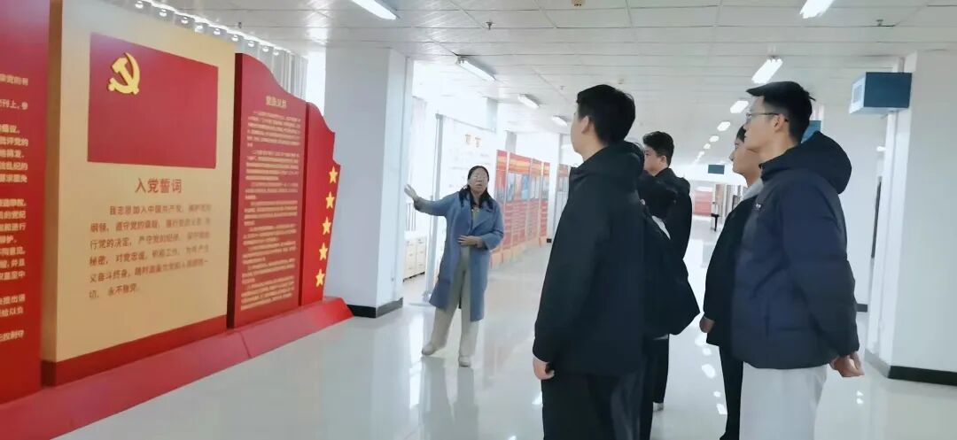 微信图片_2025-11-15_184134_815.jpg