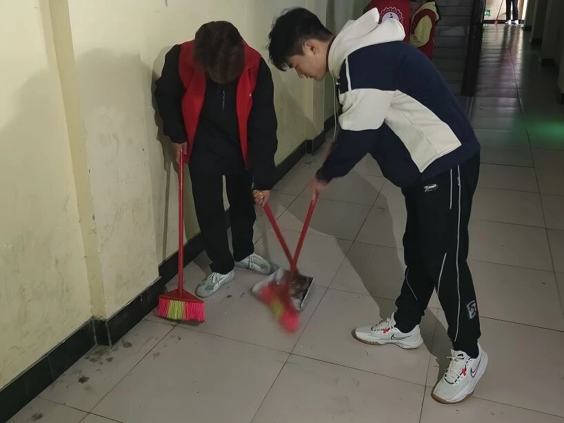 141a85e0f108bdced73520d8654e08c6.jpg
