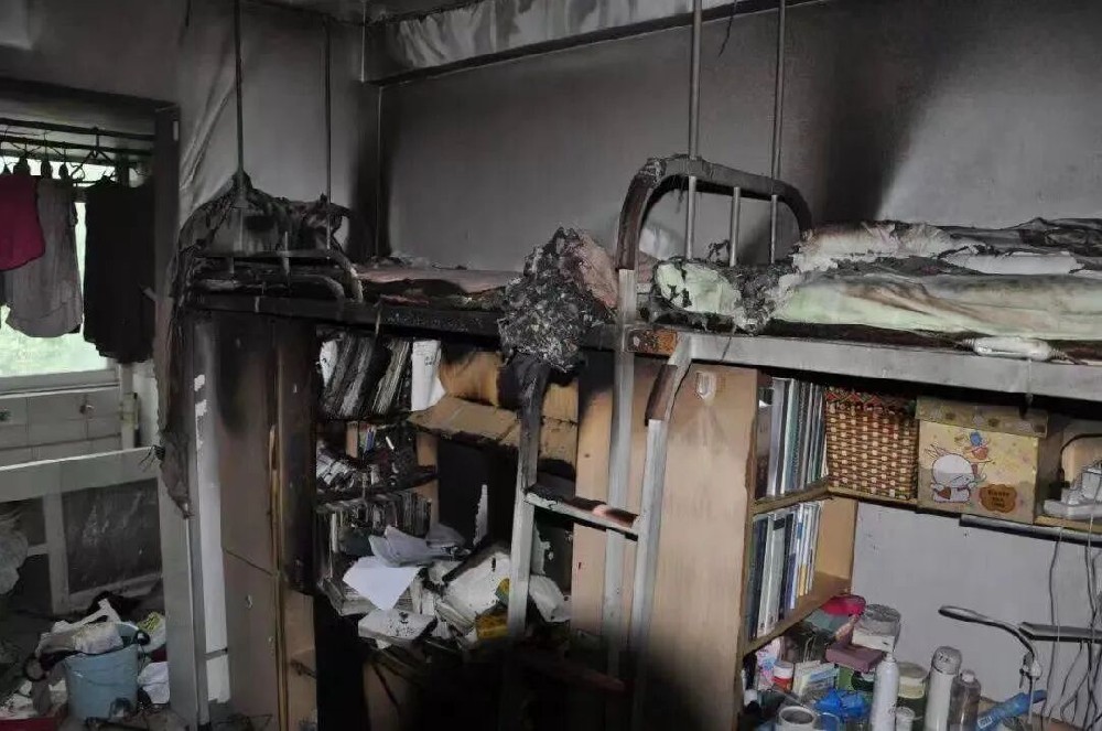 微信图片_2025-12-02_090728_691.jpg
