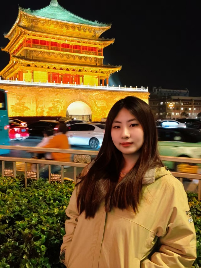 张境纯照片_副本.jpg