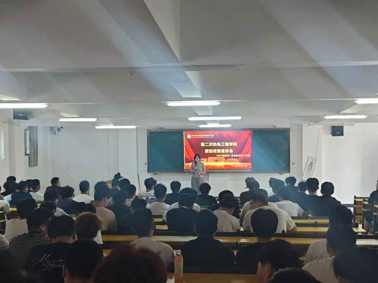 33.jpg